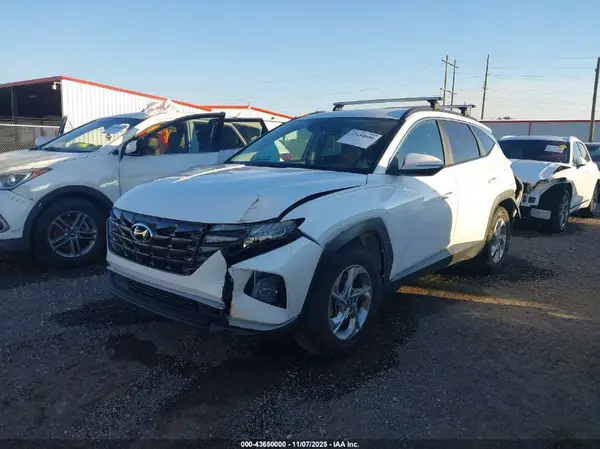 5NMJB3AE5NH150123 2022 HYUNDAI TUCSON - Image 2