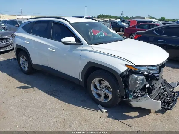 5NMJB3AE5NH161137 2022 HYUNDAI TUCSON - Image 1