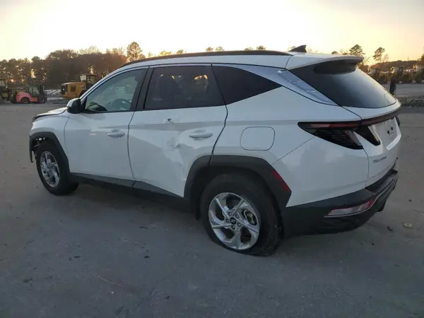 5NMJB3AE5PH176398 2023 HYUNDAI TUCSON - Image 2