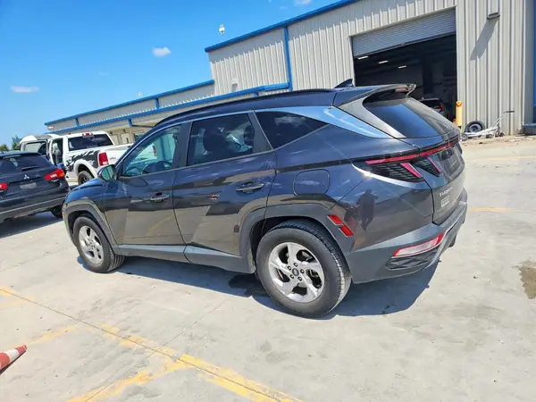 5NMJB3AE5PH198675 2023 HYUNDAI TUCSON - Image 2