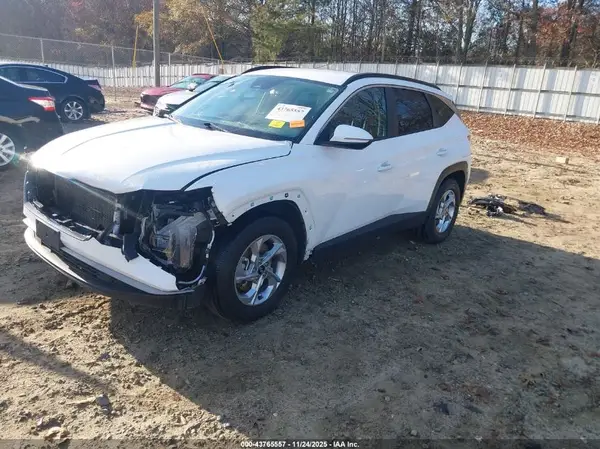 5NMJB3AE5PH199678 2023 HYUNDAI TUCSON - Image 2
