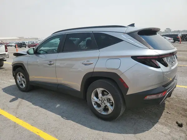 5NMJB3AE6NH019055 2022 HYUNDAI TUCSON - Image 2