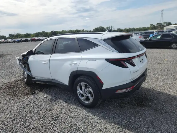 5NMJB3AE6NH034445 2022 HYUNDAI TUCSON - Image 2