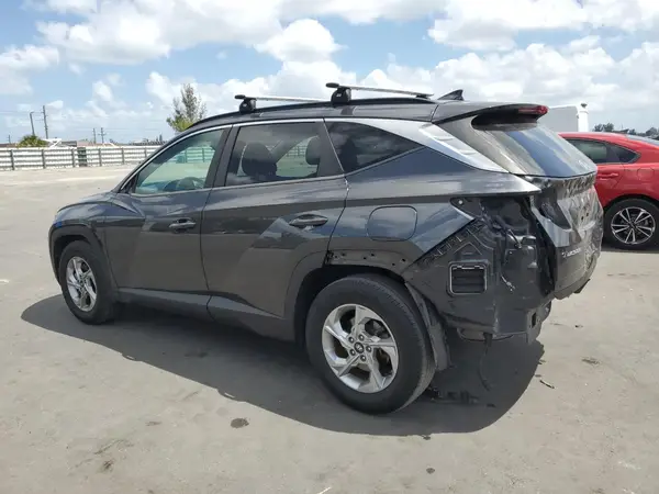 5NMJB3AE6NH038107 2022 HYUNDAI TUCSON - Image 2