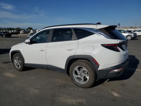 5NMJB3AE6NH057515 2022 HYUNDAI TUCSON - Image 2