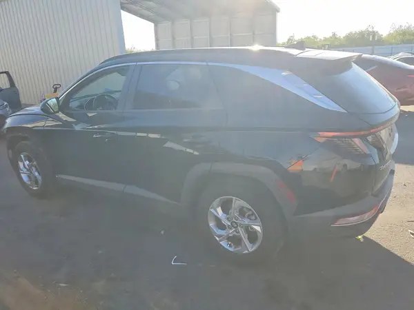 5NMJB3AE6NH089011 2022 HYUNDAI TUCSON - Image 2