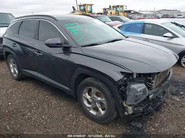 5NMJB3AE6NH089932 2022 HYUNDAI TUCSON - Image 1