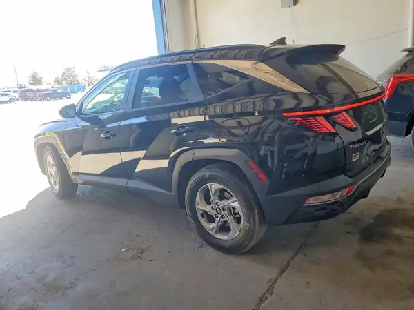 5NMJB3AE6NH091552 2022 HYUNDAI TUCSON - Image 2