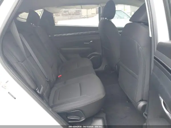 5NMJB3AE6PH198295 2023 HYUNDAI TUCSON - Image 8