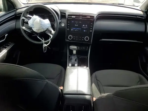 5NMJB3AE6PH226306 2023 HYUNDAI TUCSON - Image 8