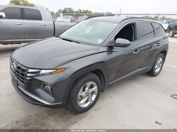 5NMJB3AE6PH266529 2023 HYUNDAI TUCSON - Image 2