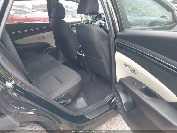 5NMJB3AE6PH268183 2023 HYUNDAI TUCSON - Image 8