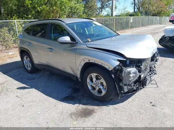 5NMJB3AE7NH011420 2022 HYUNDAI TUCSON - Image 1
