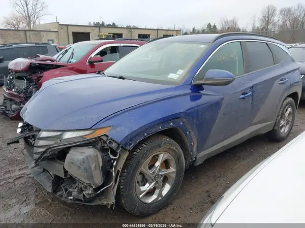 5NMJB3AE7NH040318 2022 HYUNDAI TUCSON - Image 2