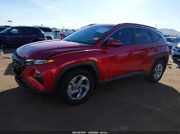 5NMJB3AE7NH093908 2022 HYUNDAI TUCSON - Image 2