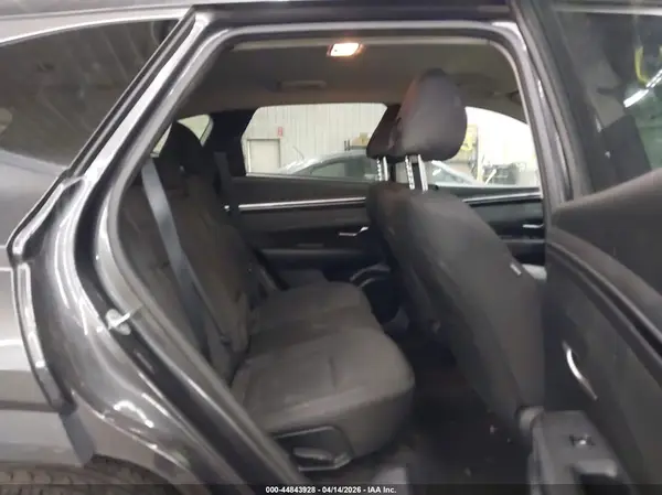 5NMJB3AE7NH106303 2022 HYUNDAI TUCSON - Image 8