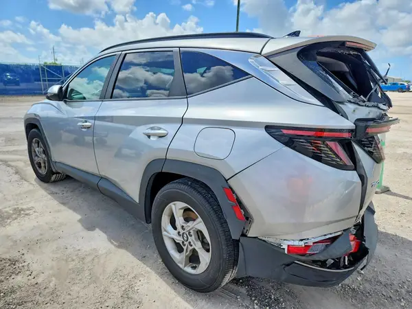 5NMJB3AE7NH139785 2022 HYUNDAI TUCSON - Image 2