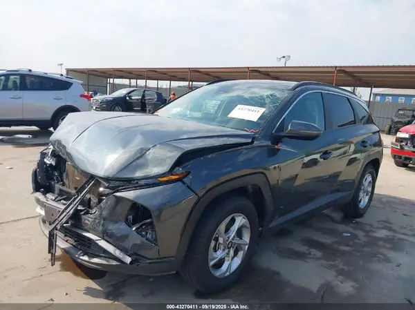 5NMJB3AE7PH196054 2023 HYUNDAI TUCSON - Image 2