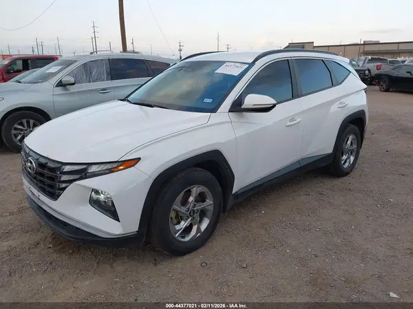 5NMJB3AE7PH250811 2023 HYUNDAI TUCSON - Image 2
