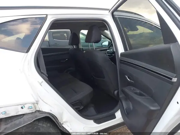5NMJB3AE7PH250811 2023 HYUNDAI TUCSON - Image 8