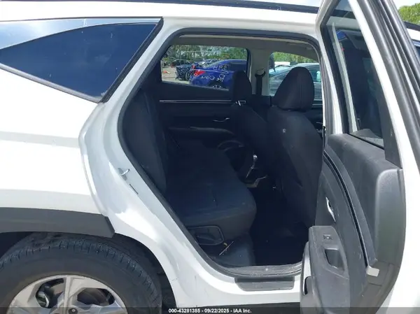 5NMJB3AE7PH285395 2023 HYUNDAI TUCSON - Image 8