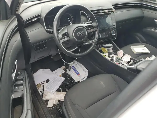 5NMJB3AE8NH025763 2022 HYUNDAI TUCSON - Image 8