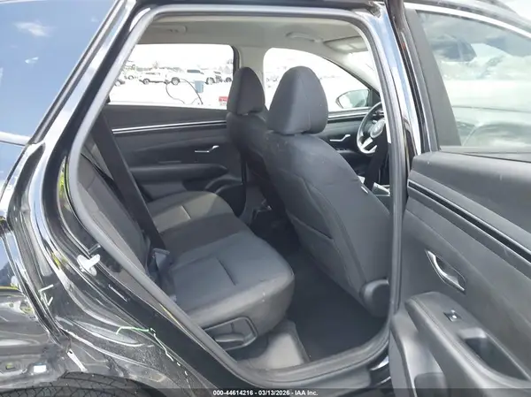 5NMJB3AE8NH028517 2022 HYUNDAI TUCSON - Image 8