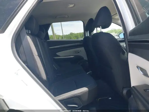 5NMJB3AE8NH064417 2022 HYUNDAI TUCSON - Image 8