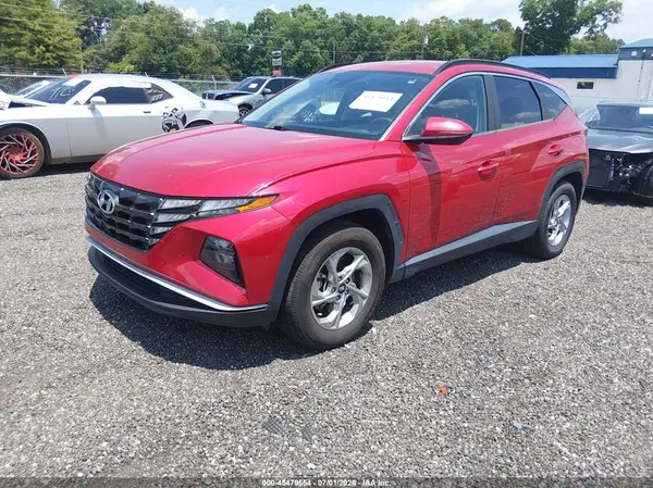 5NMJB3AE8NH070881 2022 HYUNDAI TUCSON - Image 2