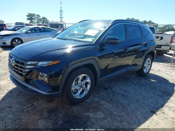 5NMJB3AE8NH109517 2022 HYUNDAI TUCSON - Image 2