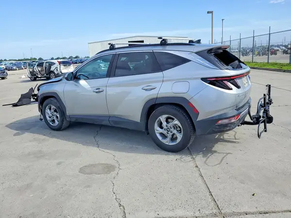 5NMJB3AE8NH110344 2022 HYUNDAI TUCSON - Image 2