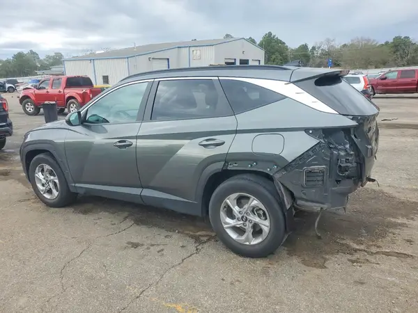 5NMJB3AE8NH121358 2022 HYUNDAI TUCSON - Image 2