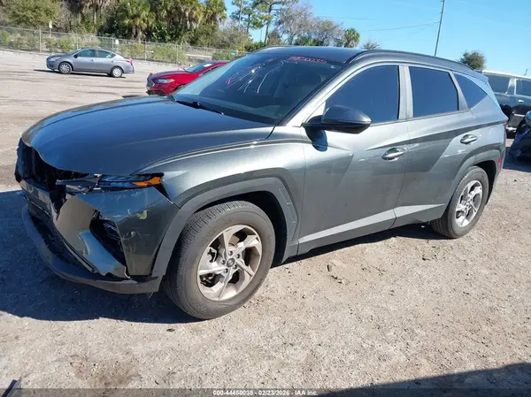 5NMJB3AE8PH178856 2023 HYUNDAI TUCSON - Image 2