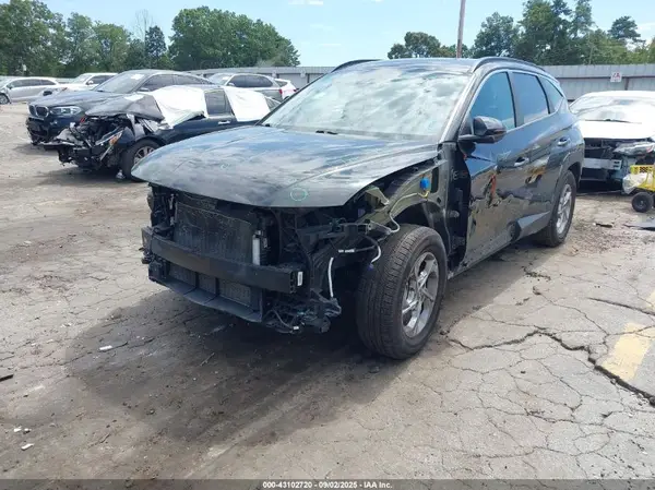 5NMJB3AE8PH200855 2023 HYUNDAI TUCSON - Image 2