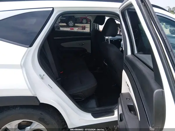 5NMJB3AE8PH226940 2023 HYUNDAI TUCSON - Image 8