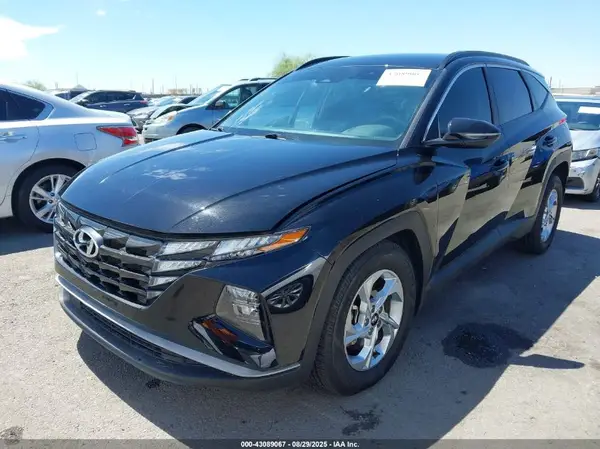 5NMJB3AE8PH271893 2023 HYUNDAI TUCSON - Image 2