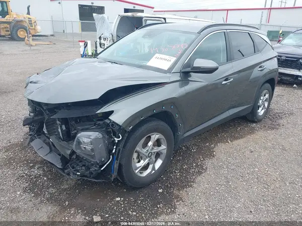 5NMJB3AE8PH279279 2023 HYUNDAI TUCSON - Image 2