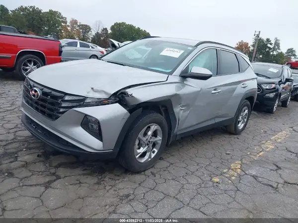 5NMJB3AE8PH291769 2023 HYUNDAI TUCSON - Image 2