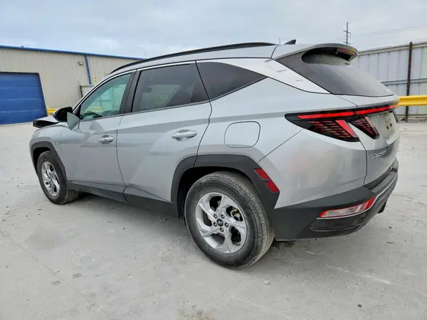 5NMJB3AE9NH059873 2022 HYUNDAI TUCSON - Image 2