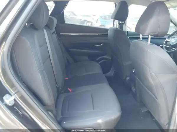 5NMJB3AE9NH073854 2022 HYUNDAI TUCSON - Image 8