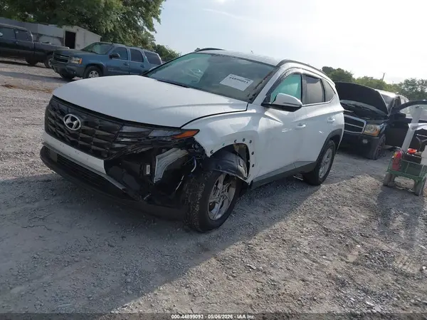5NMJB3AE9NH081386 2022 HYUNDAI TUCSON - Image 2