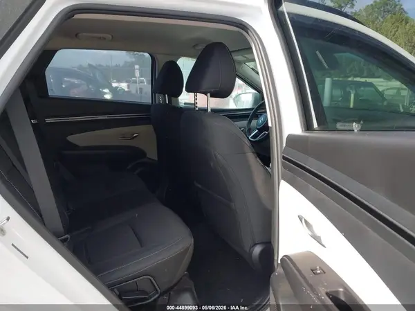 5NMJB3AE9NH081386 2022 HYUNDAI TUCSON - Image 8