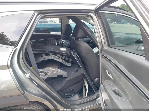 5NMJB3AE9NH092825 2022 HYUNDAI TUCSON - Image 8