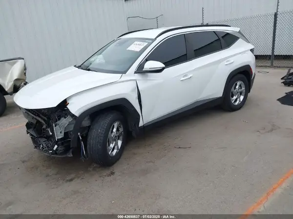 5NMJB3AE9NH128058 2022 HYUNDAI TUCSON - Image 2