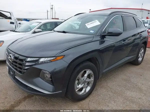 5NMJB3AE9NH137200 2022 HYUNDAI TUCSON - Image 2