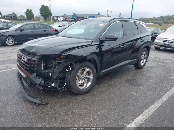 5NMJB3AE9NH137648 2022 HYUNDAI TUCSON - Image 2