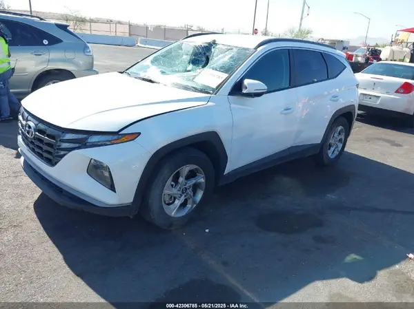 5NMJB3AE9PH221794 2023 HYUNDAI TUCSON - Image 2
