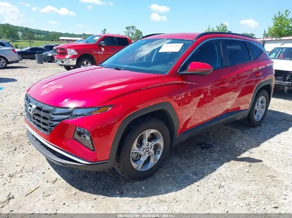 5NMJB3AE9PH280330 2023 HYUNDAI TUCSON - Image 2