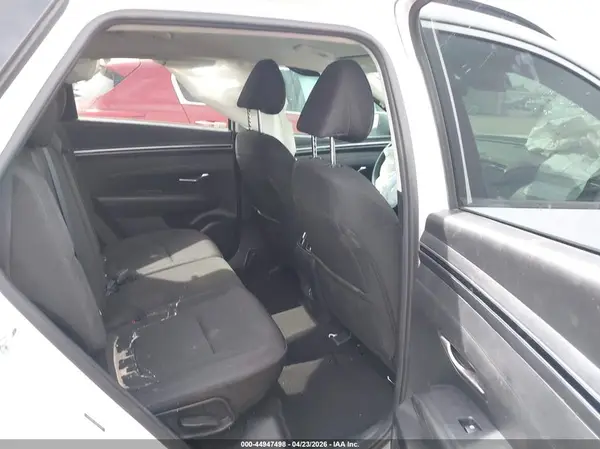 5NMJB3AEXNH006048 2022 HYUNDAI TUCSON - Image 8