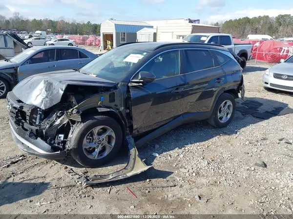5NMJB3AEXNH069778 2022 HYUNDAI TUCSON - Image 2